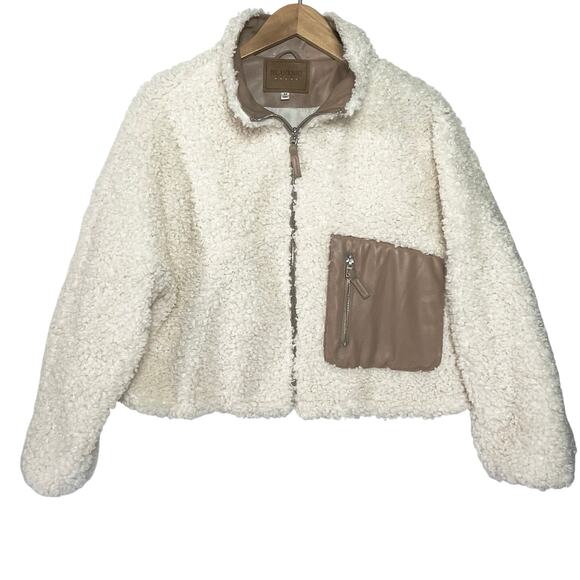 BLANK NYC Women’s Faux Shearling and Leather Zip front Bomber Jacket - Picture 4 of 7
